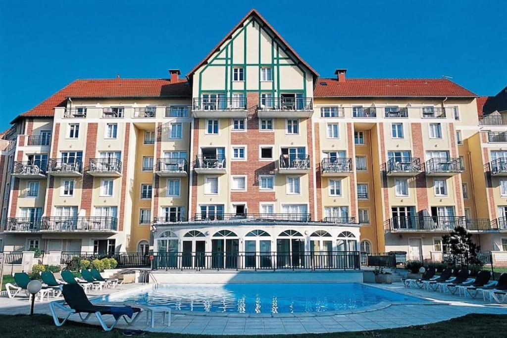 Port-guillaume, De Avec & Piscine