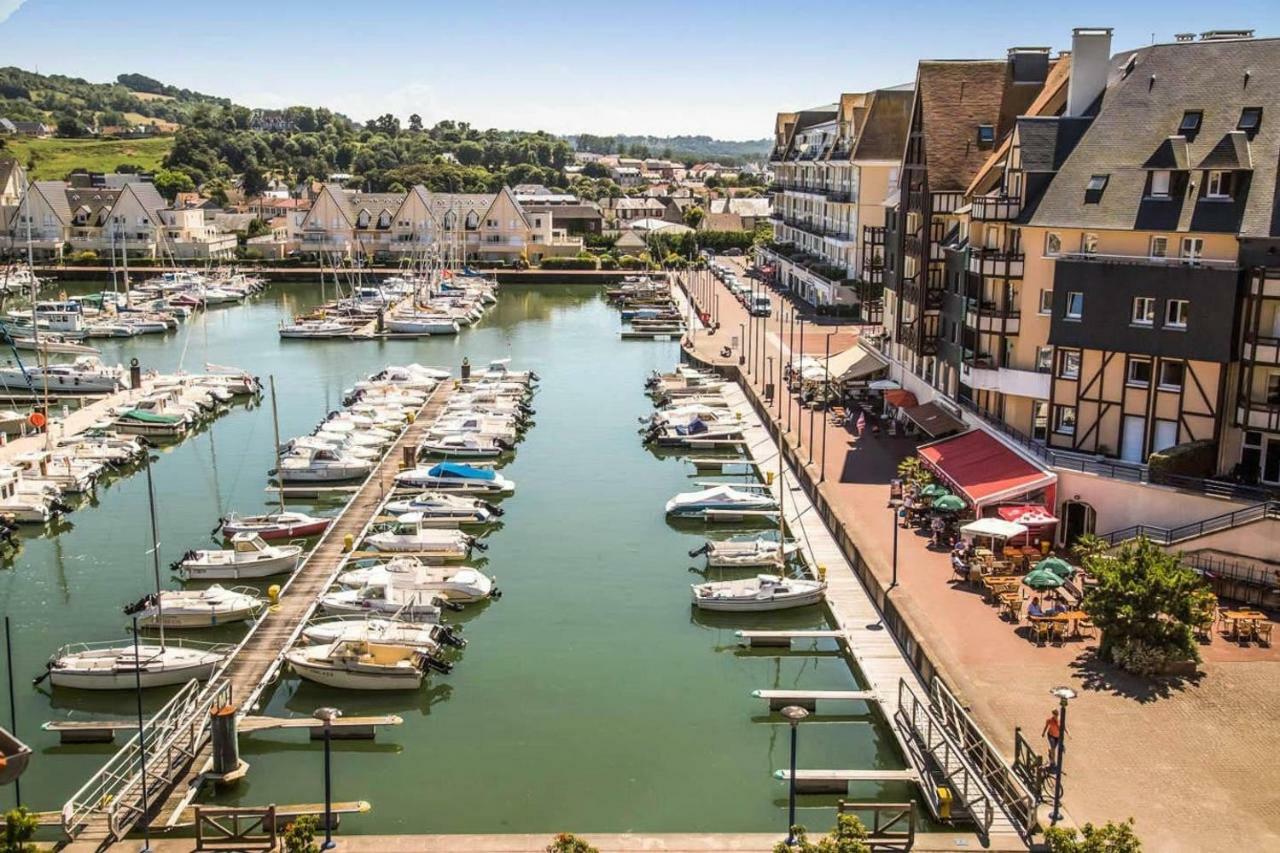 Port-guillaume, De Avec & Piscine